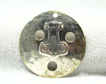 Englisches Faltschild: Thors Hammer