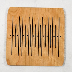 Guild / Instructors 31 Thread with 9 Pattern Slots Scandinavian Band or Tape Weaving Heddle, Back Strap Loom