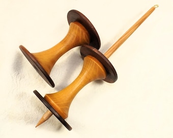The New Tayet Spindle with Two Removable Bones, Egyptian Form