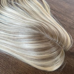 Virgin Human Hair Silk Base Topper: Straight Hair, 6x7&quot;, 130% Density