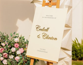 Customized Acrylic Wedding Welcome Sign with 3D Mirror Gold Names - Modern Wedding Decor