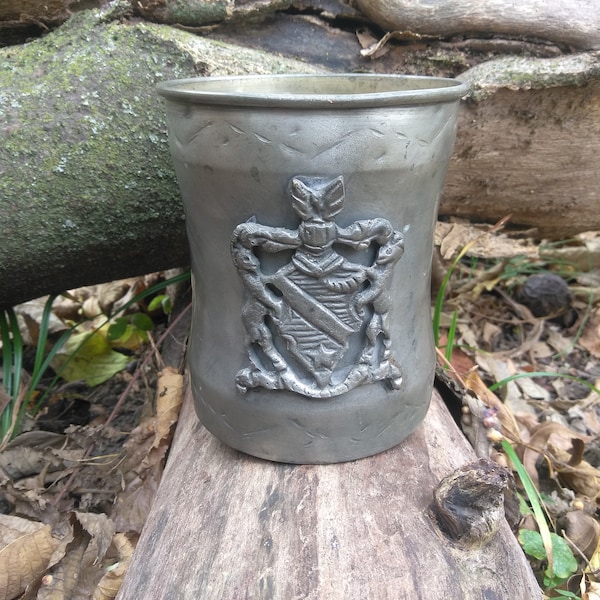 Vintage Italian Beer Mug//Medieval Style//Pewter Tankard Ale Mug//Armorial Crest//Made in Italy