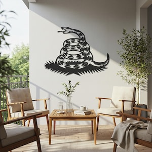 Schlangen-Design Metallwandkunst - Spiralen-Kunstwerk mit Tribal-Mustern, modernes Wohndekor für Wohnzimmer, Büros, Wandakzente