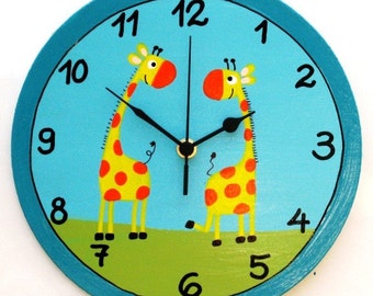 Round Wall Clock With Giraffes Painting