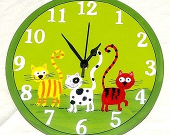 Green Wall Clock With Cats Painting