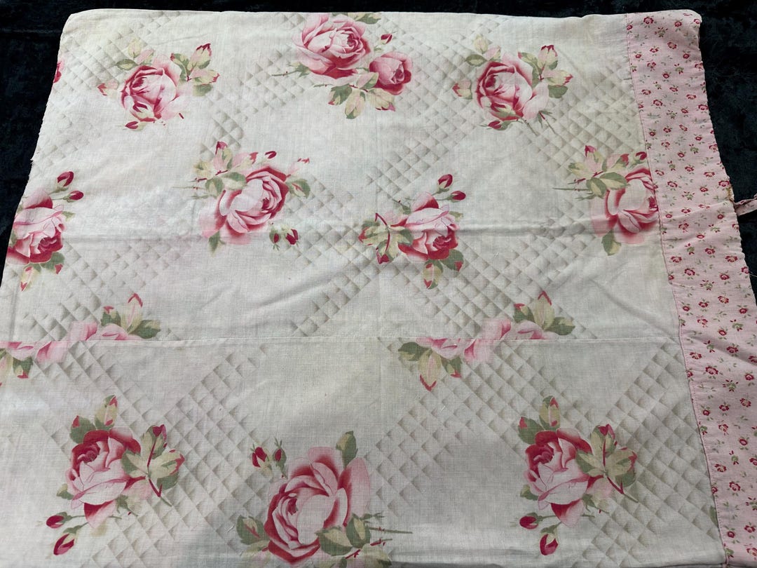 French 1930’s Shabby Chic Rose Fabric • Pink Cottage Roses - Etsy