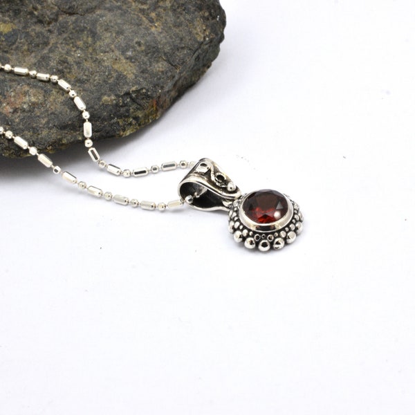 Small garnet necklace in sterling silver garnet gemstone pendant January birthstone, round rustic jewelry gift for her in antique style