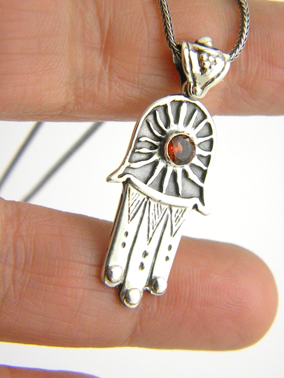 Brand Avenue 925 Silver Small Fatima Hand Pendant