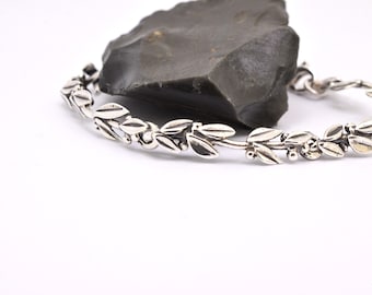 Sterling silver bracelet olive branch, olive leaves bangle, twig link bracelet, botanical bracelet, olive twigs jewelry, gift for her