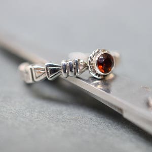 Garnet ring sterling silver band ring engraved rustic pattern January birthstone garnet jewelry solitaire ring size 8.75