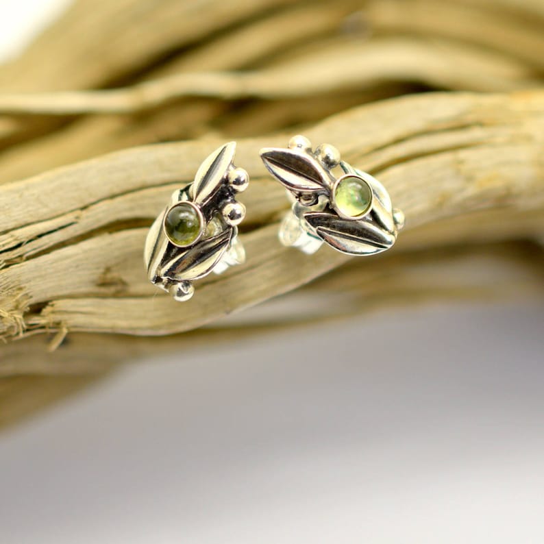 Sterling silver small peridot earrings leaf studs peridot post earrings organic nature earrings small earrings botanical jewelry image 5