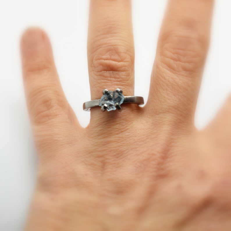 stack stone ring size 7.5 March birthstone jewelry light blue ring Aquamarine ring oxidase sterling silver rough raw aquamarine crystal