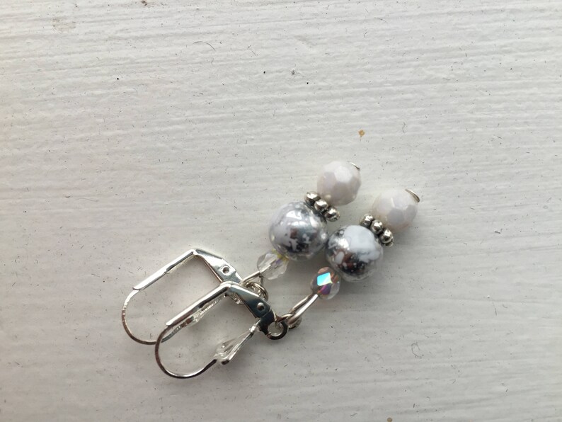 Snowman Earrings with Glass Pearls Silver Toned Hat and Ear Wires