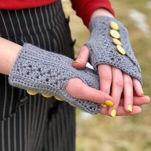Pattern PDF for Crochet Wrapped and Buttoned Mitts, Unique Fingerless Gloves image 4