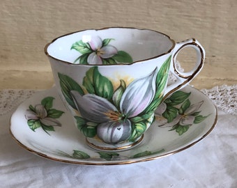 REDUCED Lovely Vintage White and Green Teacup, Royal Stanford White Trillium Floral Pattern English Bone China Duo Cup and Saucer
