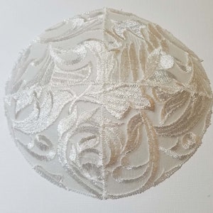 White Embroidered Floral Leaves Ladies Kippah Head Covering Yarmulke Bat Mitzvah Wedding Special Occasion Flowers