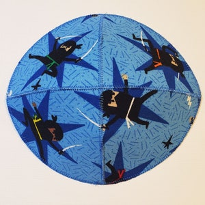 Ninja Kippah Keppeltje Schotelstijl Blauwe Sterren