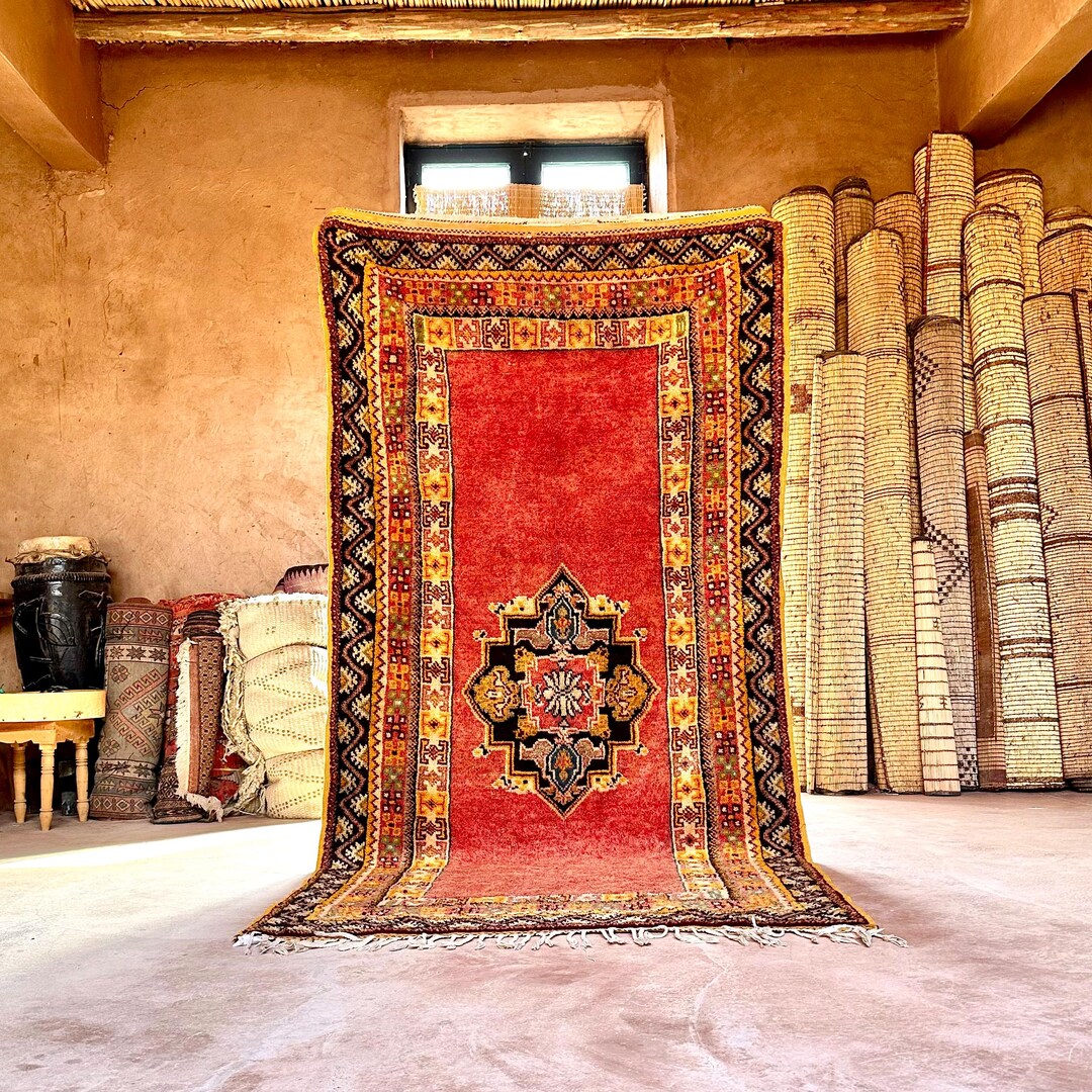Vintage Moroccan Red Wool Rug 4.5x9 Ft - Traditional Berber Geometric ...