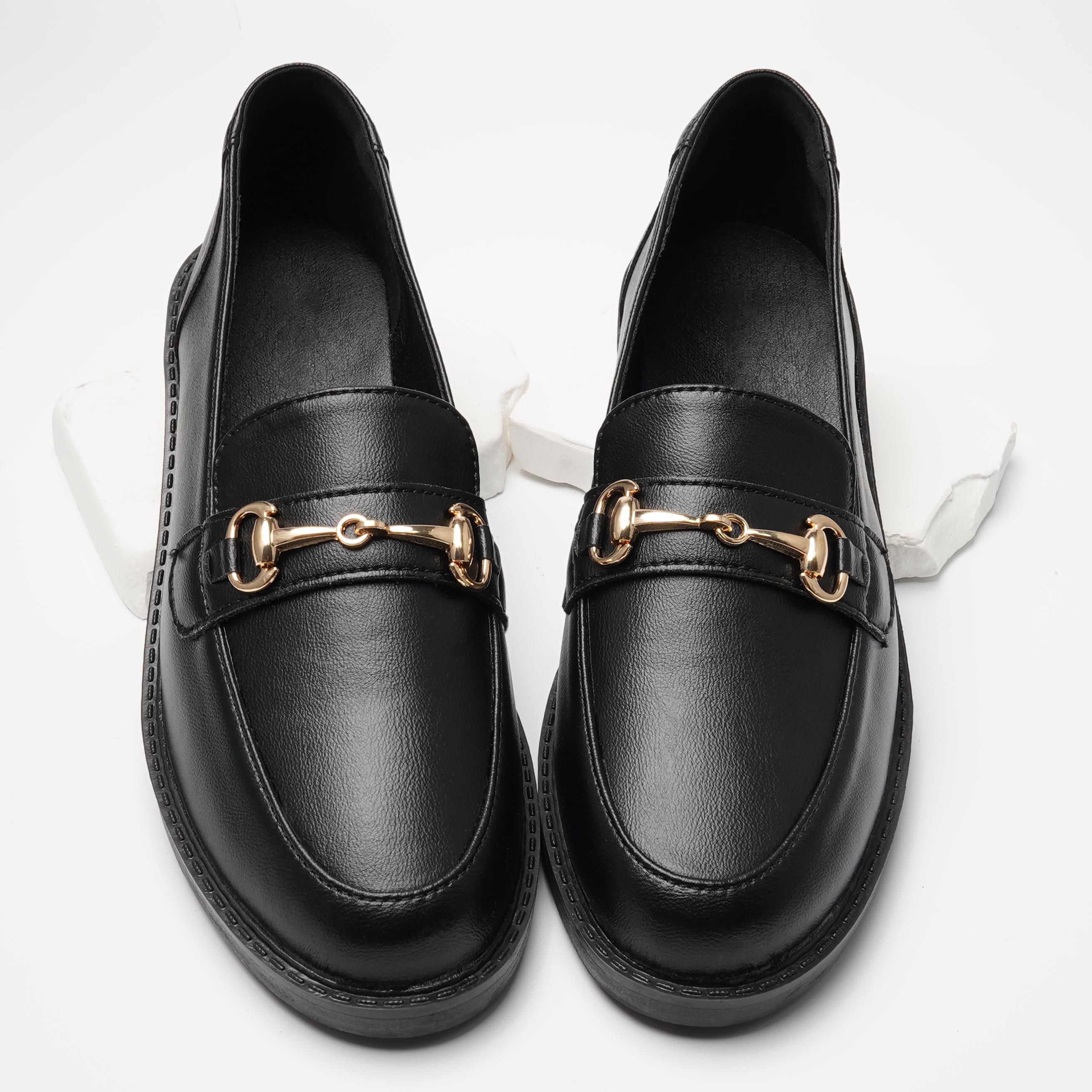 Sofft Black Chunky Loafers with Buckle Bit FERRAGAMO David Gancini Bit Leather Loafers | Saks Fifth Avenue main image 2