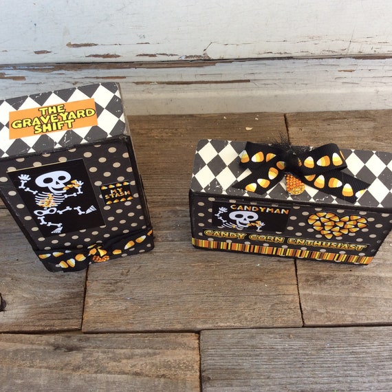 Candy Corns in Costumes Box Sign AGD Halloween Decor 