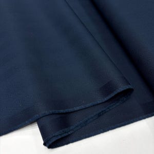 Marinblått fiskbensmönster 100 % bomullsdenimtyg för jackor-byxor-kjolar-jeans - 150 cm brett