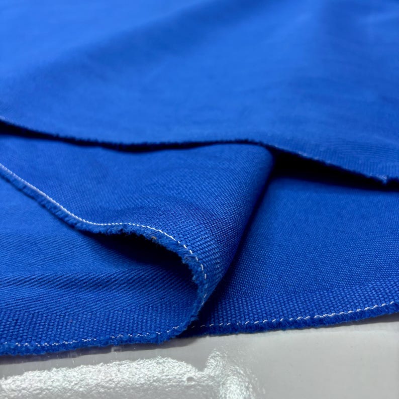 Cotton denim textile ideal for clothing