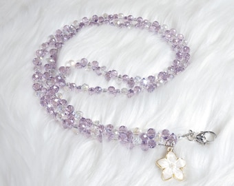 Cadena cruzada hecha a mano con cuentas de vidrio, correa para teléfono color lavanda, joyería para teléfono con dije de flor, collar largo para teléfono, regalo para el Día de la Madre.