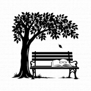 Puede incluir: Una silueta negra que muestra un gran árbol frondoso dando sombra a un banco de parque. Un libro abierto con un par de gafas redondas sobre sus páginas descansa en el banco. Una hoja cae por el aire cerca de las ramas del árbol.