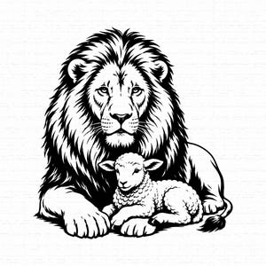 Può includere: Un'illustrazione grafica in bianco e nero che raffigura un grande leone maestoso con una criniera folta e dettagliata, sdraiato dietro un piccolo agnello dal vello soffice. Il leone è posizionato proprio dietro l'agnello, creando una scena pacifica.