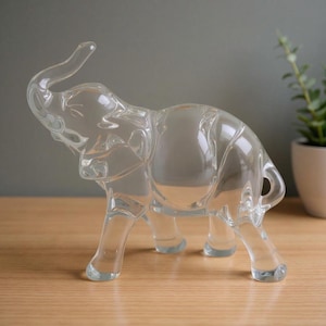 Clear Crystal Elephant Statue | Mini Baby Elephant Figurine | Iridescent Glass Animal Desktop Ornament | Good Luck Prosperity Living Room De