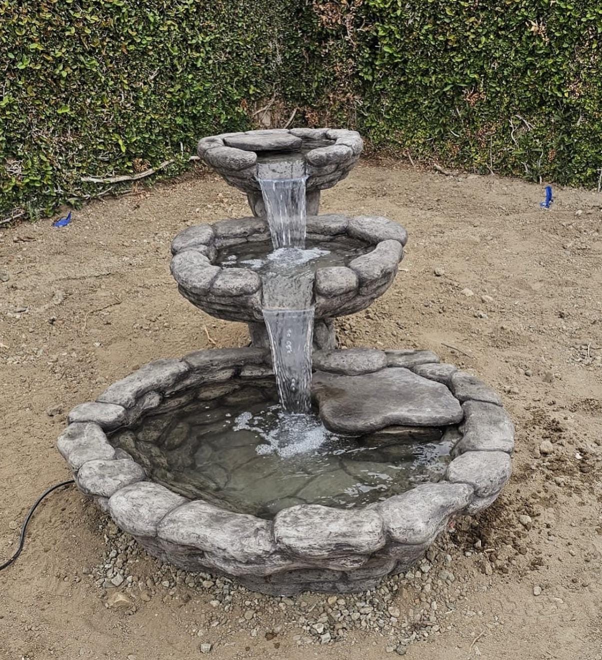 セラミック流水装飾リビングルームラッキー風水ホイールオフィスデスクトップ小魚タンク循環水 卓上噴水 屋内リラクゼーションデスクトップ循環水噴水滝加湿器装飾  噴水の装飾 卓上噴水 風水リラクゼーションウォーターフィーチャー 美しい循環式噴水 ホーム ... 滝の噴水 ... 屋内噴水 風水リラクゼーションウォーターフィーチャー 美しい循環式噴水 ホームデコレーション用(Green)