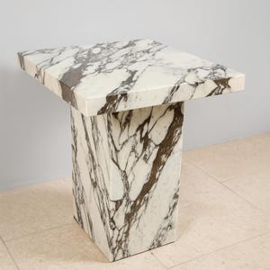 Handmade Calacatta Viola Marble Side Table: Luxury Accent Furniture