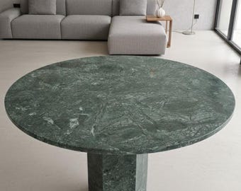 Mesa de comedor redonda de mármol verde hecha a mano: piedra natural de lujo