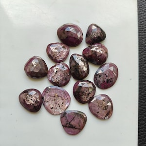 Lote de rubíes naturales con brillo talla rosa de 147 quilates / 13 piezas de rubíes / Lote de rubíes sueltos / Rubíes con brillo natural / Gemas talla rosa