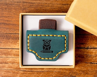 Personalized Leather Magnetic Bookmark, With Pen Holder, Reader Teacher Gift, Gifts For Book Lovers