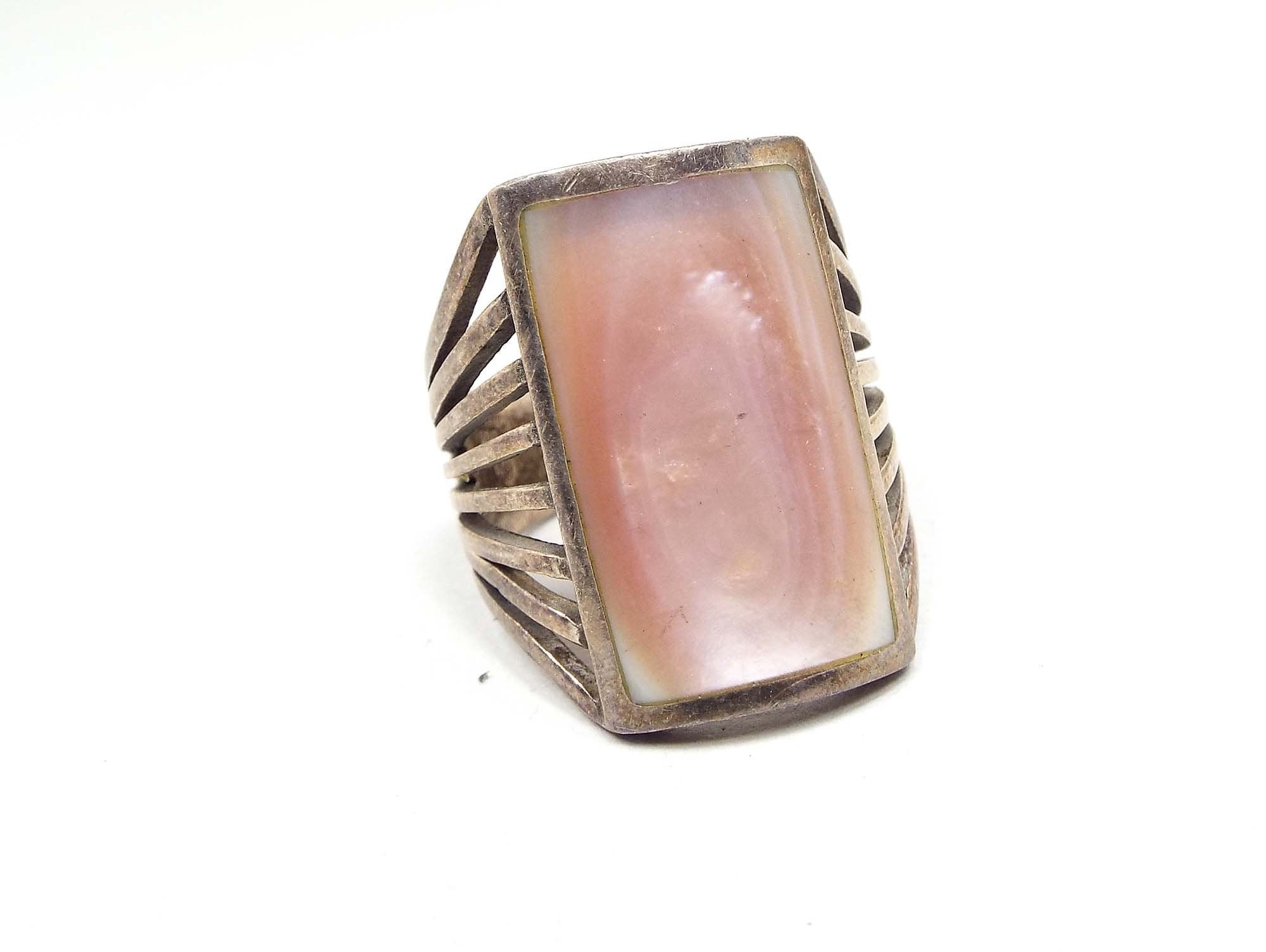 Large Vintage Southwestern Mother of Pearl Sterling Ring Size 8