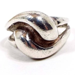 Polish Vintage Curved Modernist Sterling Silver Ring