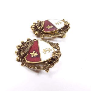 Coro Heraldic Shield Mid Century Vintage Clip on Earrings, Gold Tone