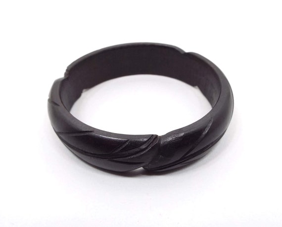 Carved Black Dyed Wood Vintage Bangle Bracelet - image 2