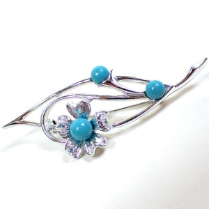 Sarah Coventry Mid Century Vintage Blue Flower Brooch Pin, Silver Tone, Floral Jewelry