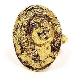 1970&#39;s Vogue Adjustable Vintage Cameo Ring, Gold Tone