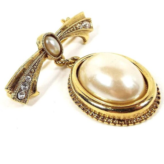 Stick on Drop Rhinestone Medium Bindi Stick on Drop Rhinestone Medium Bindi