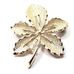 Sarah Coventry Mid Century Vintage Ivy Leaf Brooch Pin, Gold Tone