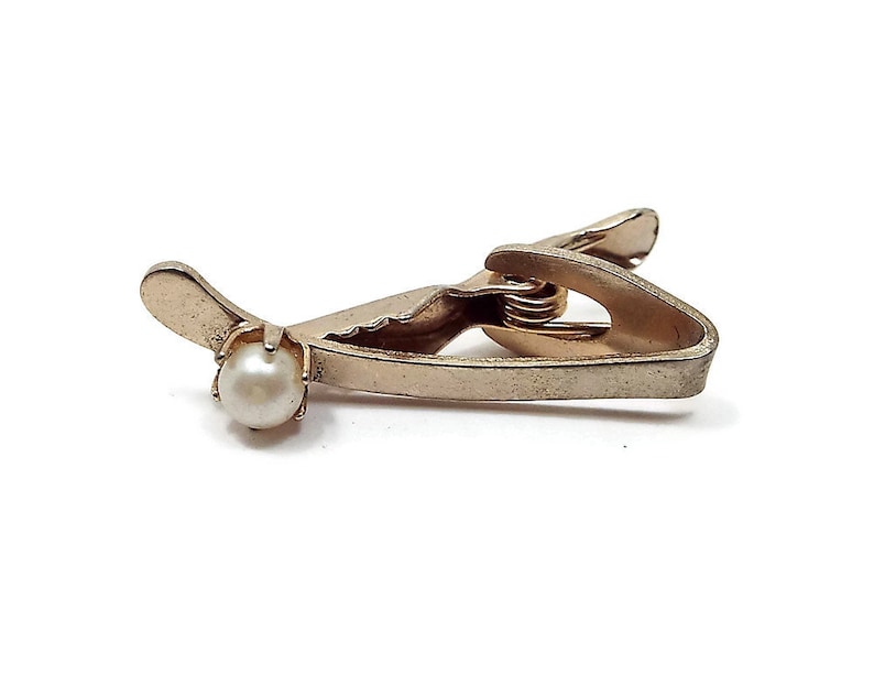 Mid Century 1960s 60s Curved Gold Tone Wedding Jewelry Golden Off White Imitation Pearl Faux Pearl Tie Clip Vintage Tie Clip