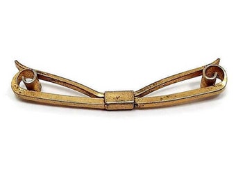 1930's Brass Spiral End Vintage Collar Clip