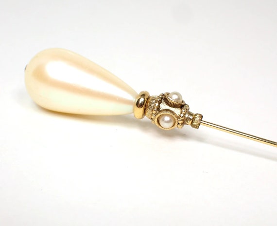 1980s Vintage Faux Pearl Teardrop Hat Pin - image 3