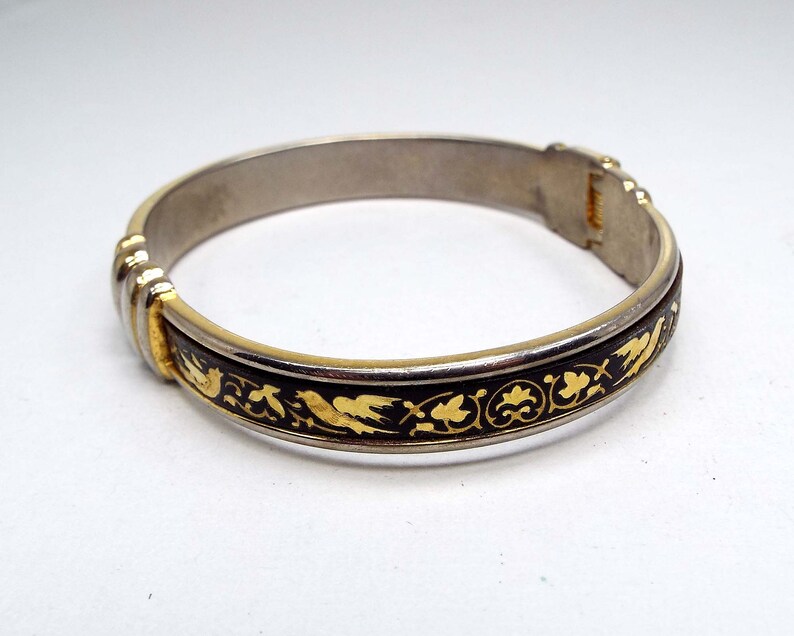 Mid Century 1950s 50s Birds and Flowers Damascene Vintage Hinged Bangle Bracelet