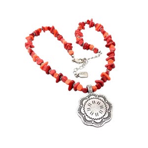 Chaps Vintage Dyed Red Orange Gemstone Chip Beaded Antiqued Silver Tone Pendant Necklace