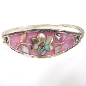 Mexican Vintage Pearly Pink Enameled Hinged Flower Bangle Bracelet with Inlaid Abalone Shell, Alpaca Silver Tone