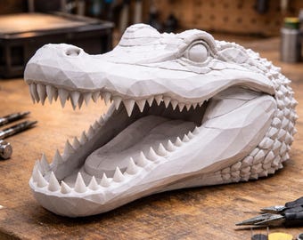 Low Poly Crocodile Head Wall Art